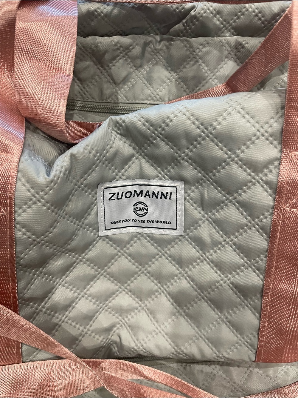Zuomanni Quilted Sage Green Weekender Bag with Pink Satin Straps - Picture 11 of 14